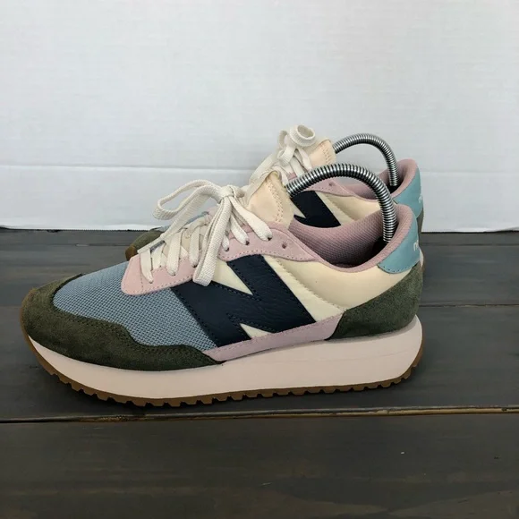 New Balance 237 Women’s Pastel Blue Pink Olive Retro Runner Sneakers - Picture 4 of 10
